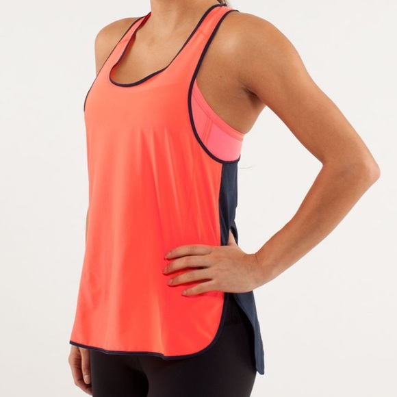 Lululemon Pump It Up Tank size 4 - Picture 2 of 7